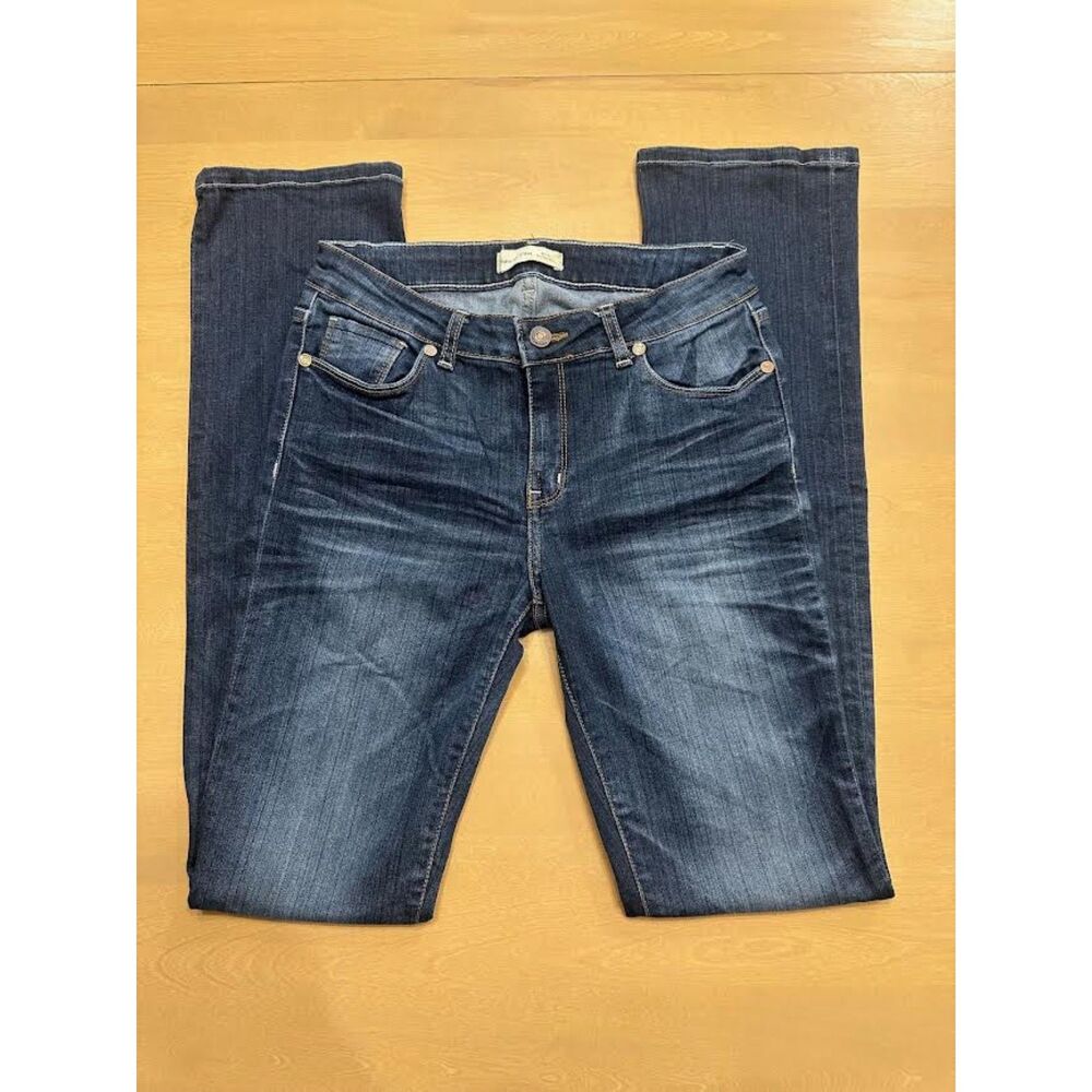 Buckle Natural Cast Straight Jeans Women 29R Mid Rise Stretch Dark Wash Denim